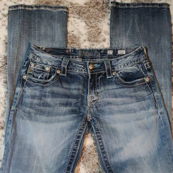 Miss Me Signature Boot Jeans - Picture 3 of 7